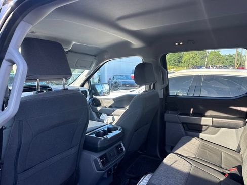 Used 2022 Ford F150 XLT w/ Equipment Group 302A High AWD/4WD image 7