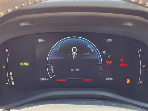 Used 2025 Toyota Camry SE image 27