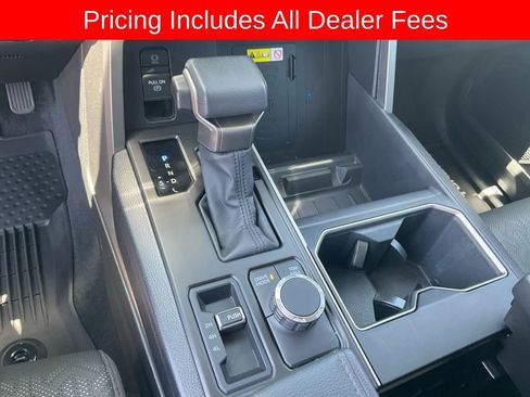 Used 2024 Toyota Tundra SR5 w/ SR5 Premium Package AWD/4WD image 10