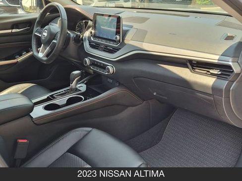 Used 2023 Nissan Altima 2.5 SR FWD image 26
