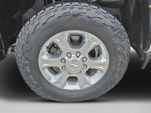Used 2021 RAM 3500 Big Horn w/ Level 2 Equipment Group AWD/4WD image 9