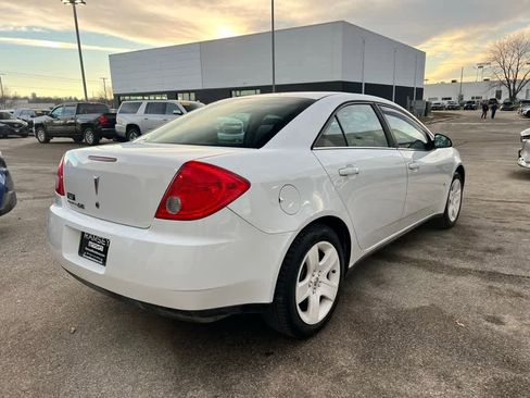 Used 2009 Pontiac G6 Sedan w/ Preferred Package image 6