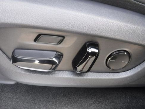 Used 2026 Lexus GX 550 image 23