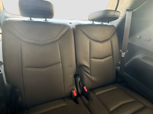 Used 2023 Cadillac XT6 Premium Luxury FWD image 28