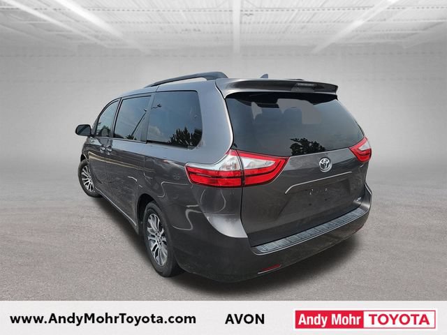 Used 2019 Toyota Sienna XLE w/ XLE Navigation Package FWD image 5