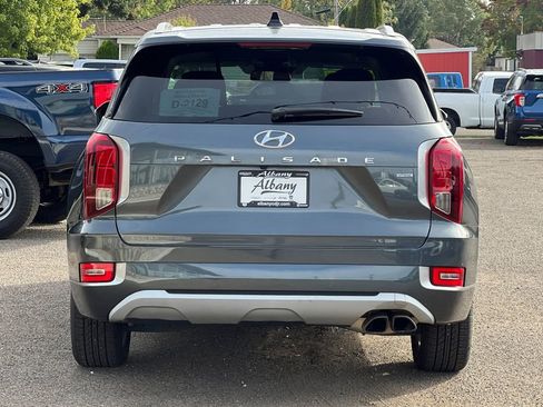 Used 2022 Hyundai Palisade Limited image 6
