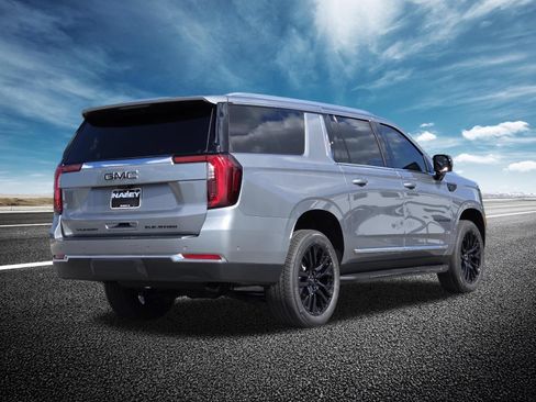 New 2026 GMC Yukon XL Elevation w/ Elevation Premium Package AWD/4WD image 24