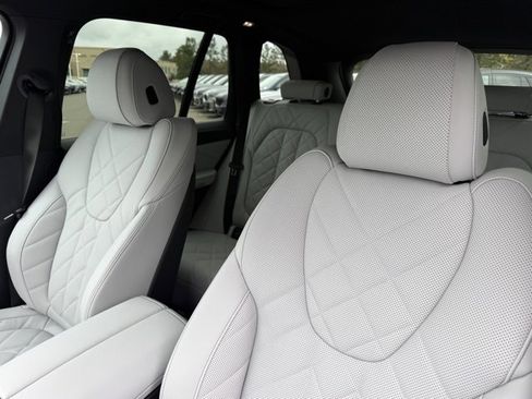 New 2026 BMW X5 sDrive40i w/ M Sport Package image 19
