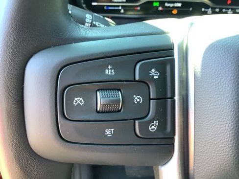 Used 2022 GMC Yukon XL SLT w/ SLT Premium Package AWD/4WD image 27
