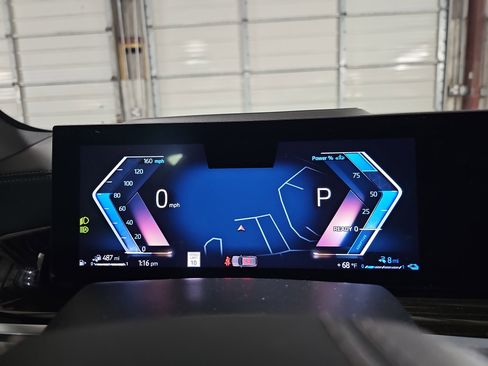 Certified 2024 BMW X5 xDrive50e w/ Premium Package image 20