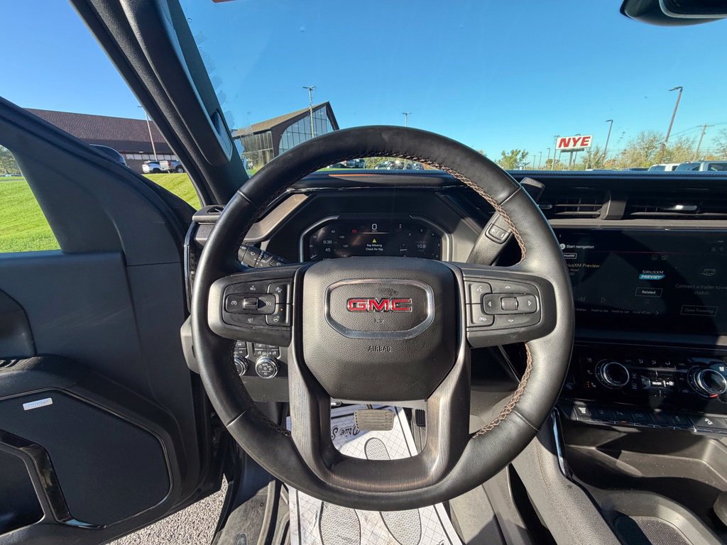 Used 2024 GMC Sierra 2500 AT4 w/ AT4 Premium Plus Package AWD/4WD image 27