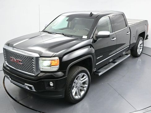 Used 2015 GMC Sierra 1500 Denali w/ Driver Alert Package AWD/4WD image 37