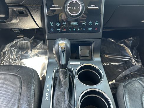 Used 2019 Ford Flex Limited FWD image 15