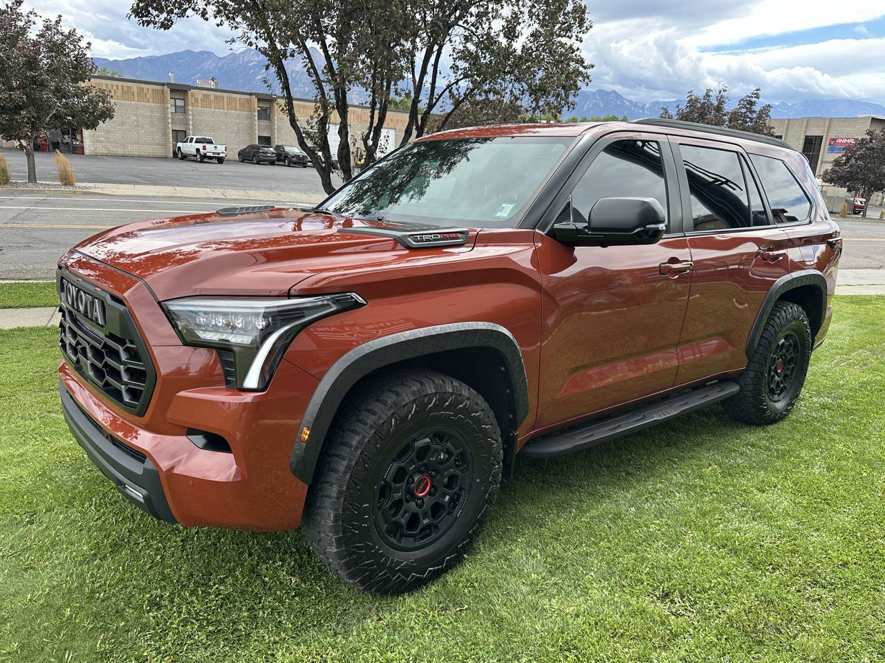 Used 2024 Toyota Sequoia TRD Pro AWD/4WD image 12