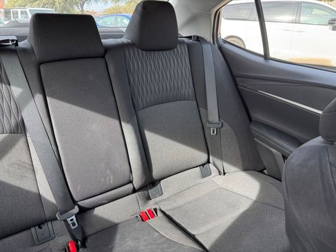 Used 2025 Toyota Camry LE image 37