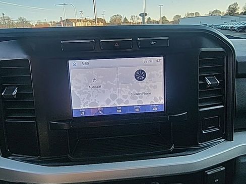 Used 2024 Ford F250 XLT w/ Snow Plow Prep Package image 17