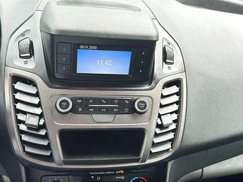 Used 2019 Ford Transit Connect XL image 28