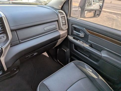 Used 2024 RAM 2500 Laramie image 17