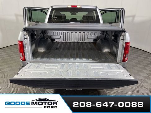 Used 2015 Ford F150 XLT w/ Equipment Group 301A Mid AWD/4WD image 21