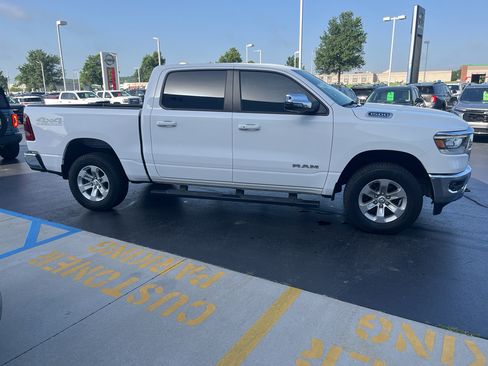Used 2023 RAM 1500 Laramie AWD/4WD image 6