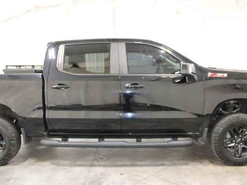 Used 2019 Chevrolet Silverado 1500 LT Trail Boss AWD/4WD image 11