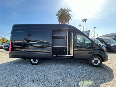 Used 2023 Ford Transit 250 148 High Roof Extended w/ Load Area Protection Package image 5