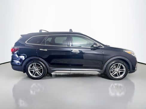 Used 2018 Hyundai Santa Fe Limited w/ Cargo Package FWD image 11