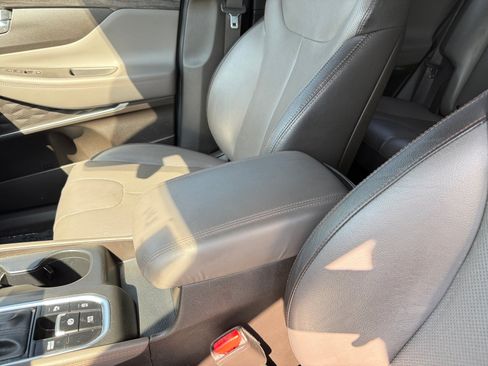 Used 2020 Hyundai Santa Fe SEL FWD image 14