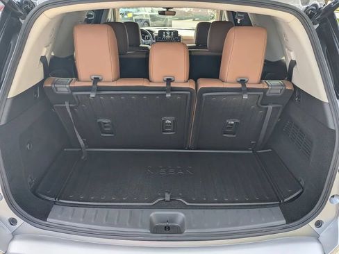 Certified 2025 Nissan Pathfinder Platinum w/ Cargo Package FWD image 17