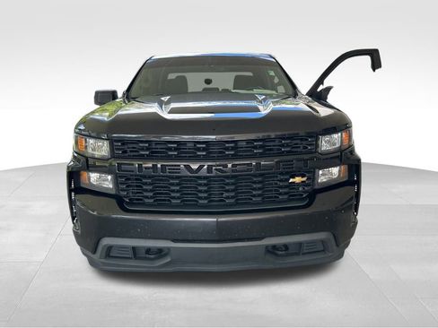 Used 2019 Chevrolet Silverado 1500 Custom image 10