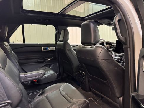 Used 2023 Ford Explorer ST w/ Equipment Group 401A AWD/4WD image 23