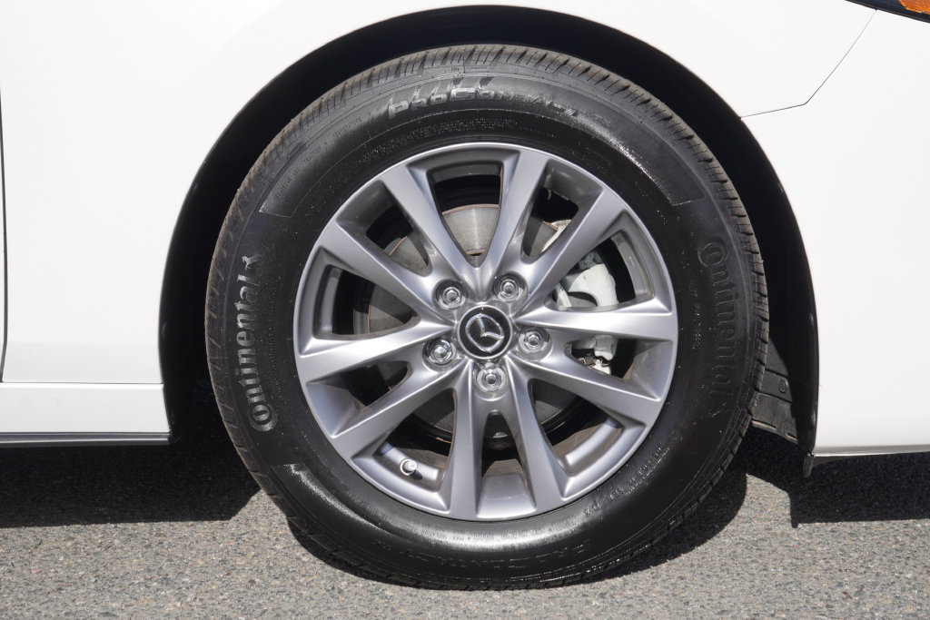 Used 2024 MAZDA MAZDA3 s FWD image 11