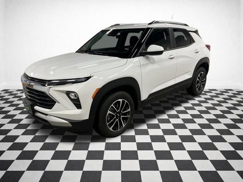 Certified 2025 Chevrolet TrailBlazer LT image 5