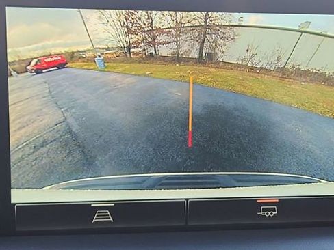 Used 2023 GMC Yukon XL AT4 image 21