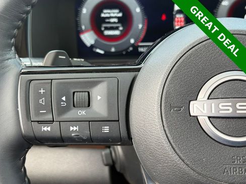 Used 2024 Nissan Pathfinder Platinum w/ Cargo Package FWD image 19
