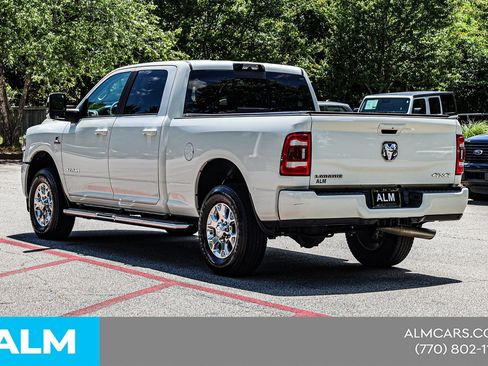 Used 2024 RAM 2500 Laramie AWD/4WD image 9