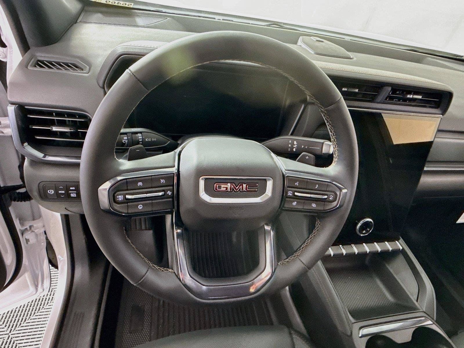New 2027 GMC Terrain AT4 w/ Convenience Package III AWD/4WD image 5