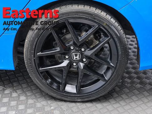Used 2022 Honda Civic Sport image 8