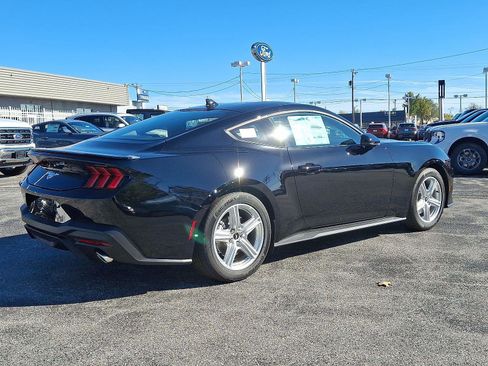 New 2026 Ford Mustang Premium image 4