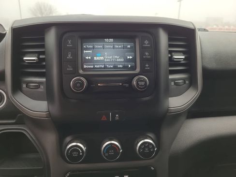 Used 2019 RAM 2500 Tradesman image 24