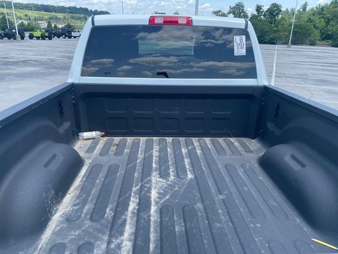 Used 2024 RAM 2500 Big Horn w/ Bed Utility Group AWD/4WD image 5