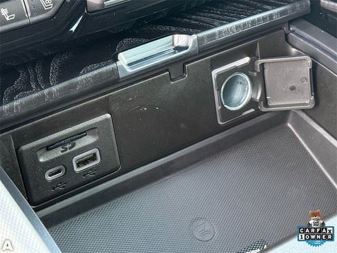 Used 2021 GMC Yukon Denali w/ Denali Ultimate Package image 23