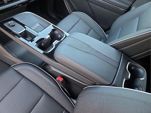 New 2026 Buick Enclave Sport Touring w/ Power Package FWD image 25