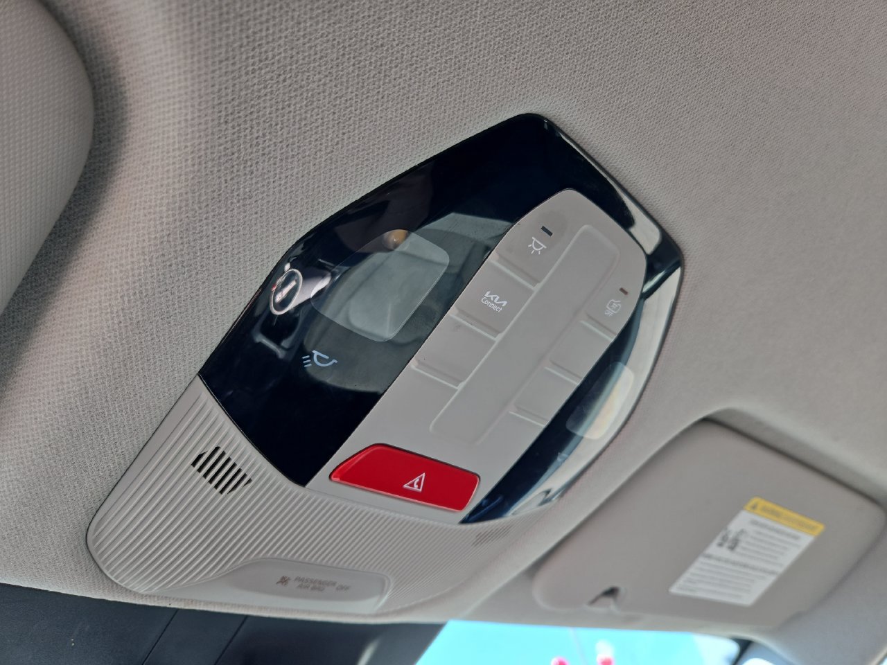 Used 2025 Kia K4 FWD image 11