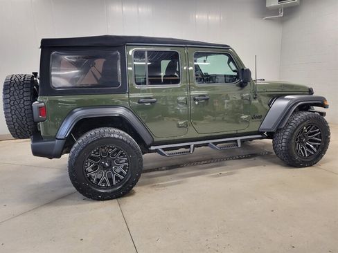 Used 2020 Jeep Wrangler Unlimited Sport AWD/4WD image 11