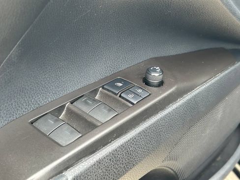 Used 2021 Toyota Camry SE FWD image 20