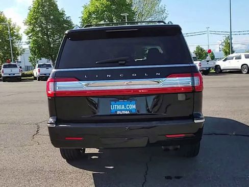 Used 2018 Lincoln Navigator Reserve w/ Technology Package AWD/4WD image 7