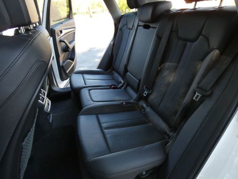 Used 2019 Audi Q5 2.0T Premium Plus w/ Premium Plus Package image 46