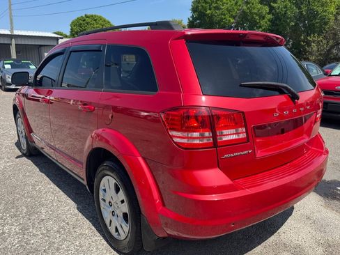 Used 2016 Dodge Journey SE w/ Flexible Seating Group image 6