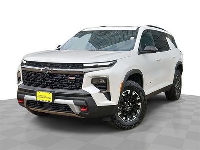 Used 2025 Chevrolet Traverse Z71 w/ Enhanced Driving Package